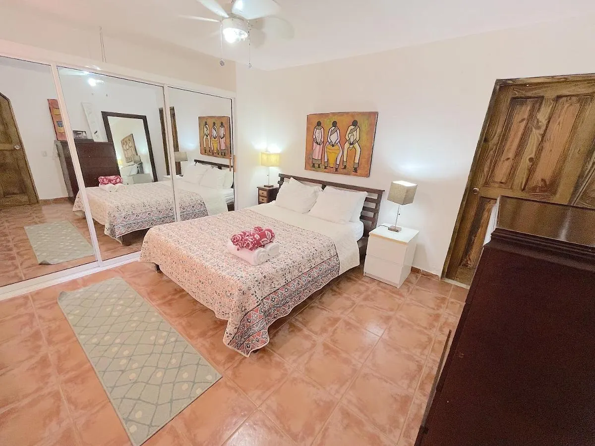 Long Term Villas & Apartments Vacation Rentals Bavaro Los Corales Пунта-Кана